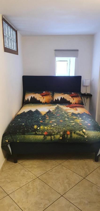La Casa Di Maya Наполи Екстериор снимка